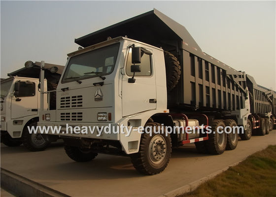中国 Sinotruk HOWO 6x4 アフリカおよび南アメリカの市場の強い鉱山のダンプ トラック サプライヤー